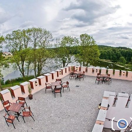 Zamek Gostynin Aparthotel Buitenkant foto