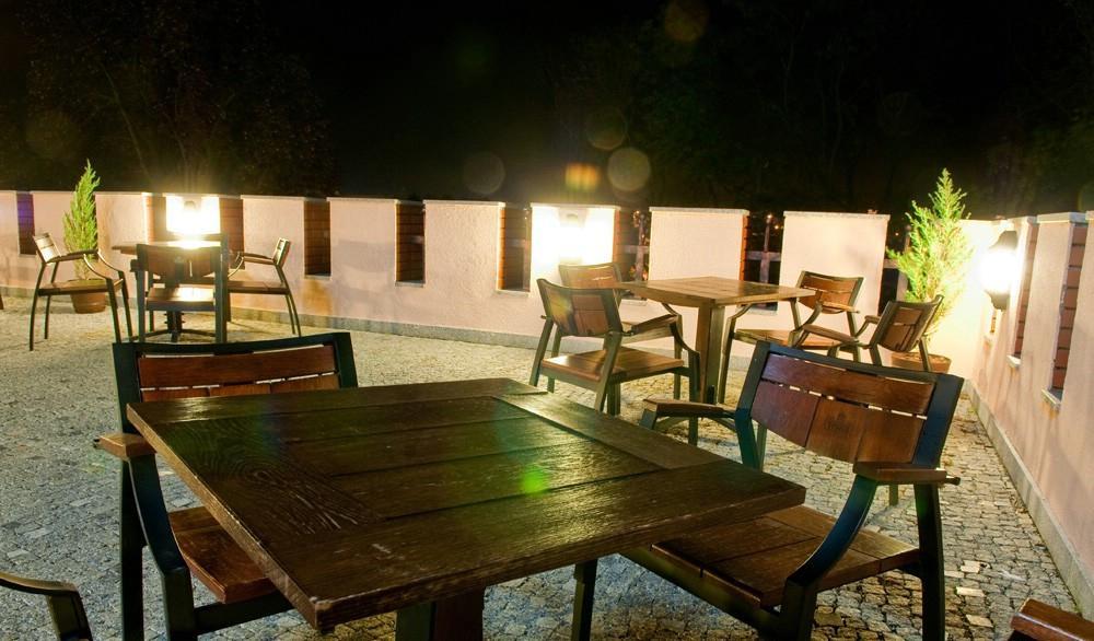 Zamek Gostynin Aparthotel Buitenkant foto