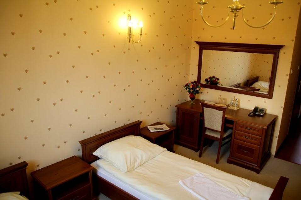 Zamek Gostynin Aparthotel Buitenkant foto