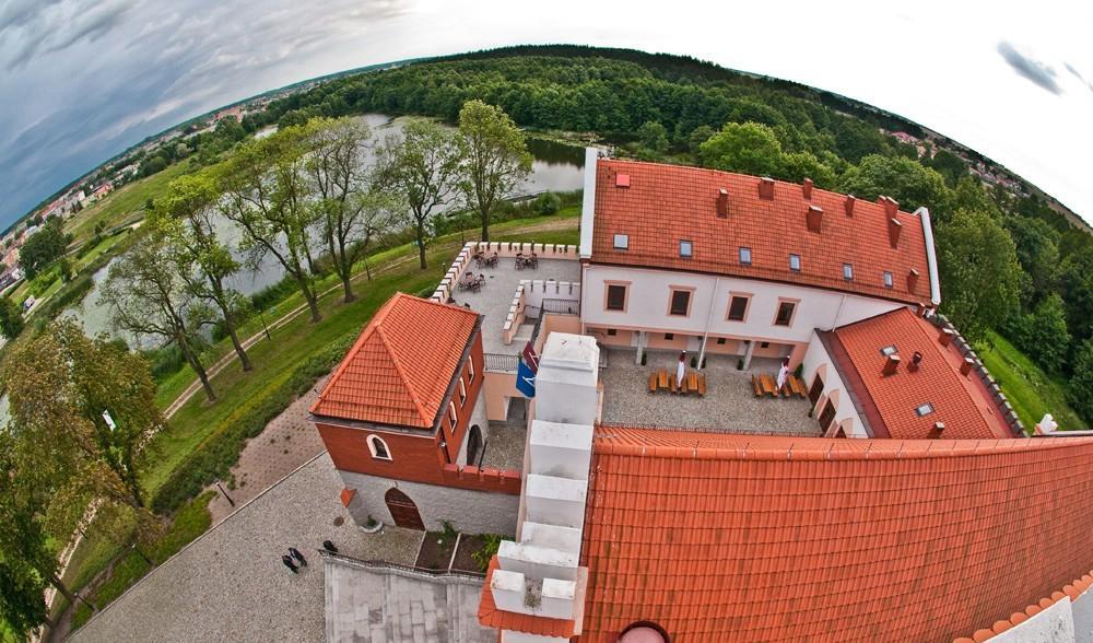 Zamek Gostynin Aparthotel Buitenkant foto